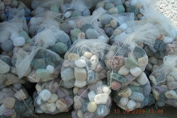 Multi-color Pebbles in mesh bags